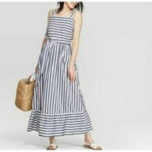 A NEW DAY SIZE L NAVY & WHITE STRIPED  MAXI SUNDRESS